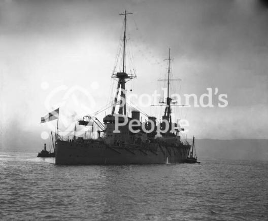 HMAS Australia (402) HMAS Australia (402)