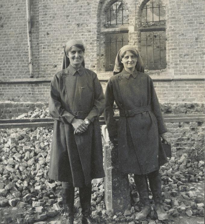 Elsie Knocker and Mairi Chisholm, nd. Credit: The National Library of Scotland, Acc.8006